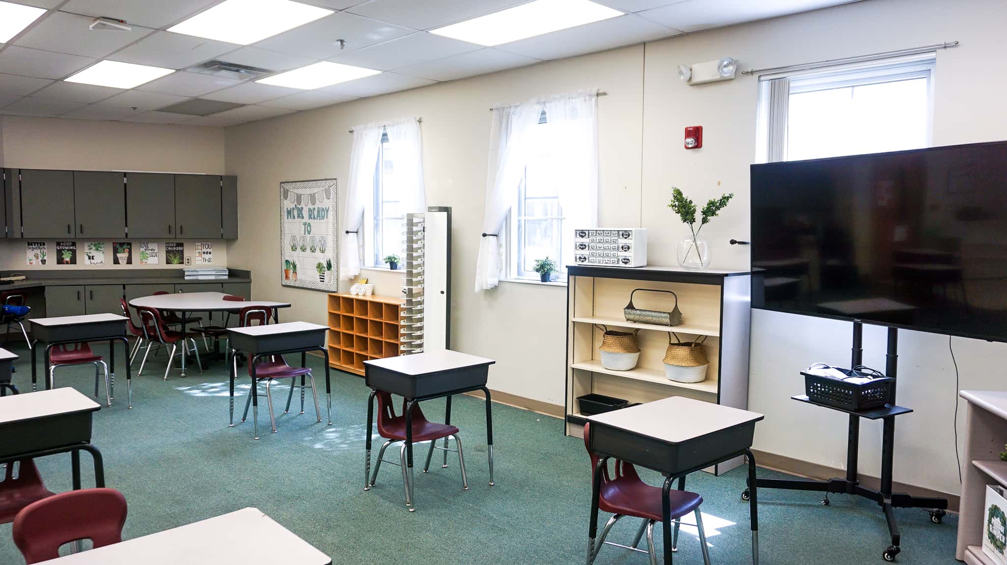 Farmhouse Classroom Makeover Confetti And Creativity