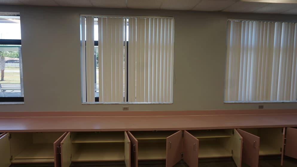 ClassroomMakeoverBefore4 1